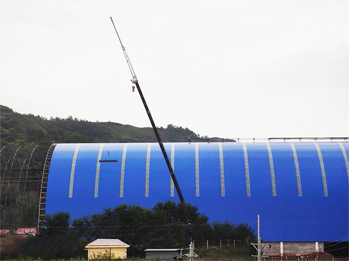 新泰煤棚网架工程